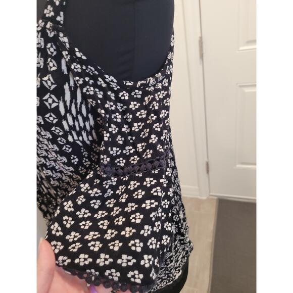 Bila Boho Cold Shoulder Blouse – Size M – Flowy Flared Sleeves – Festival Top - Picture 6 of 9